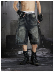 NOMANIAI Punk-style faded and studded short pants with rhinestones