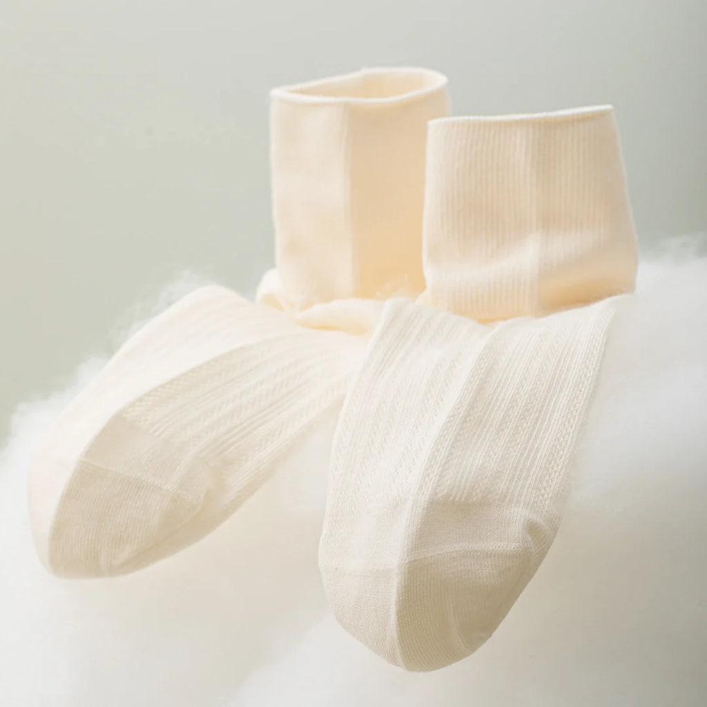 "Breezy Stretch" Ultra-Thin Mesh Quarter Socks