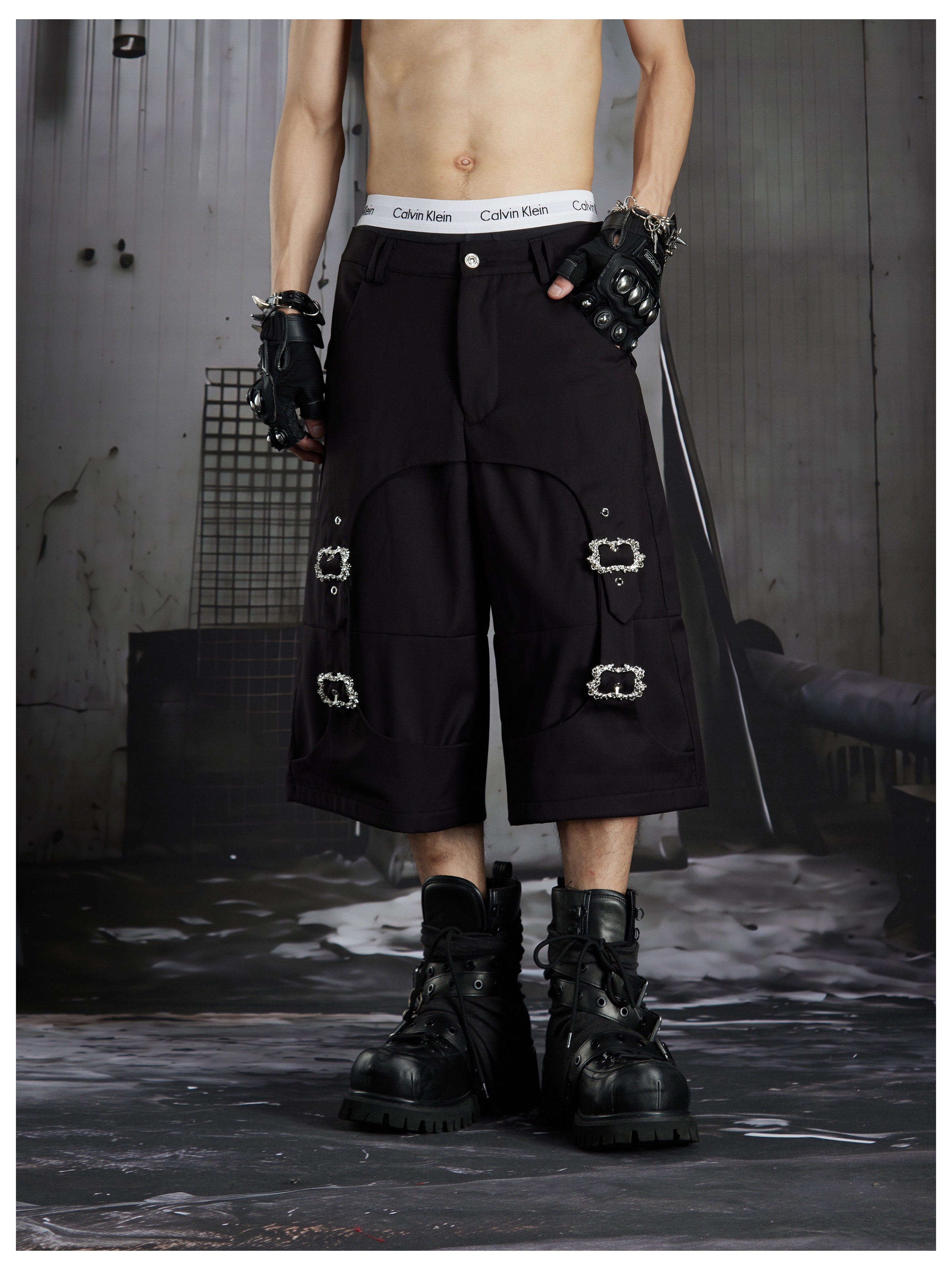 NOMANIAI Metal snap fastening capri pants