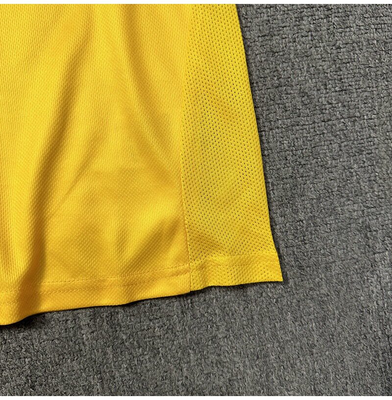 Corteiz Devil Island Club Club Color-Contrast T-Shirt