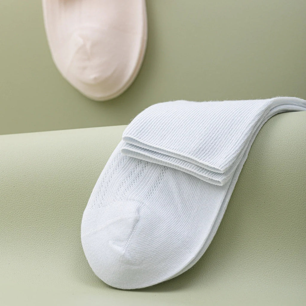 "Breezy Stretch" Ultra-Thin Mesh Quarter Socks