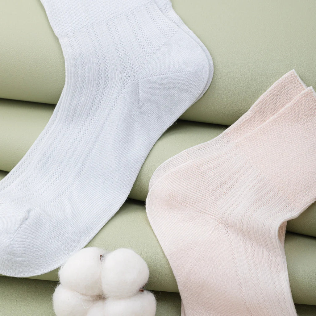 "Breezy Stretch" Ultra-Thin Mesh Quarter Socks