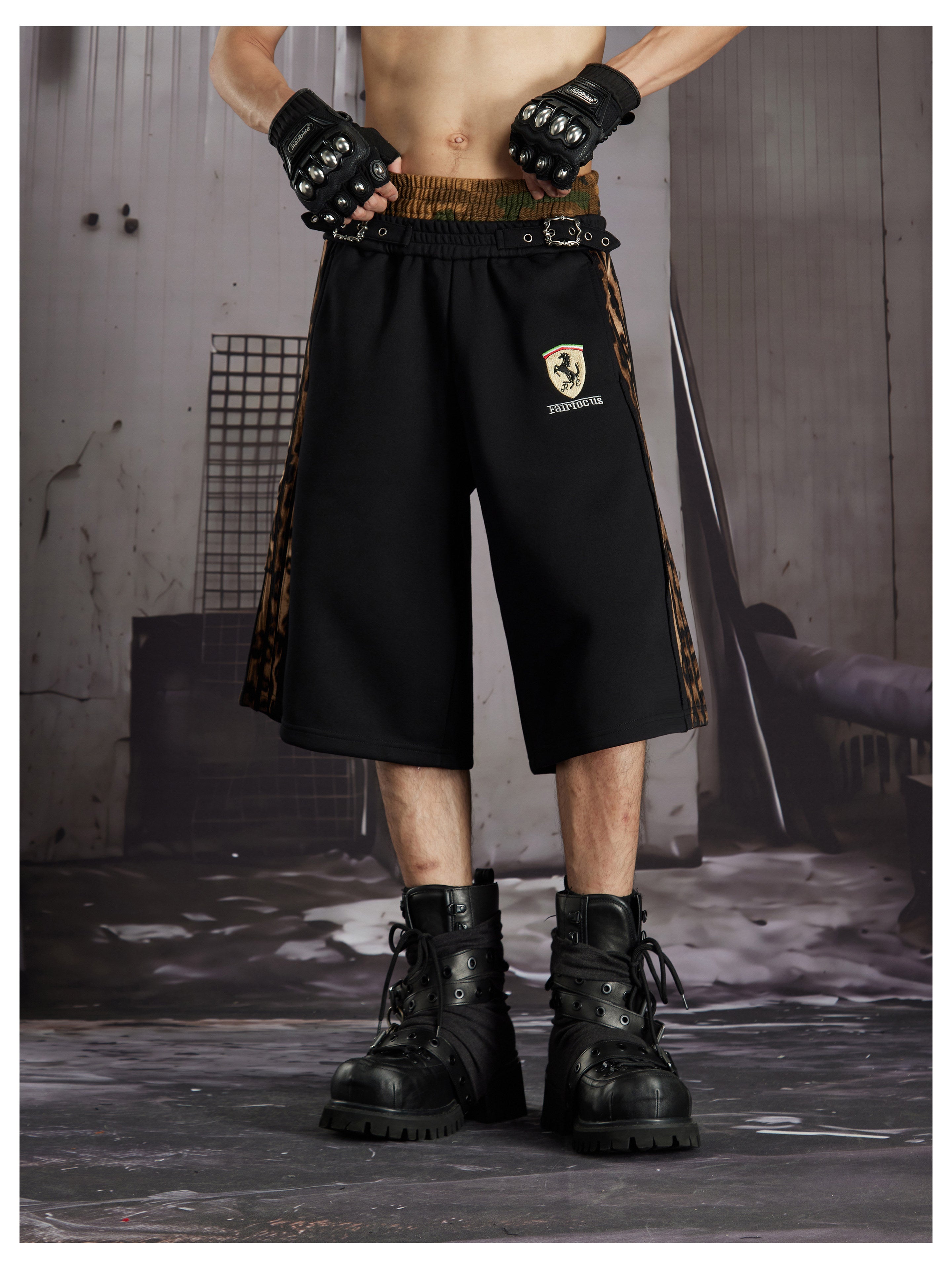 NOMANIAI Patchwork camouflage elastic waist embroidered shorts