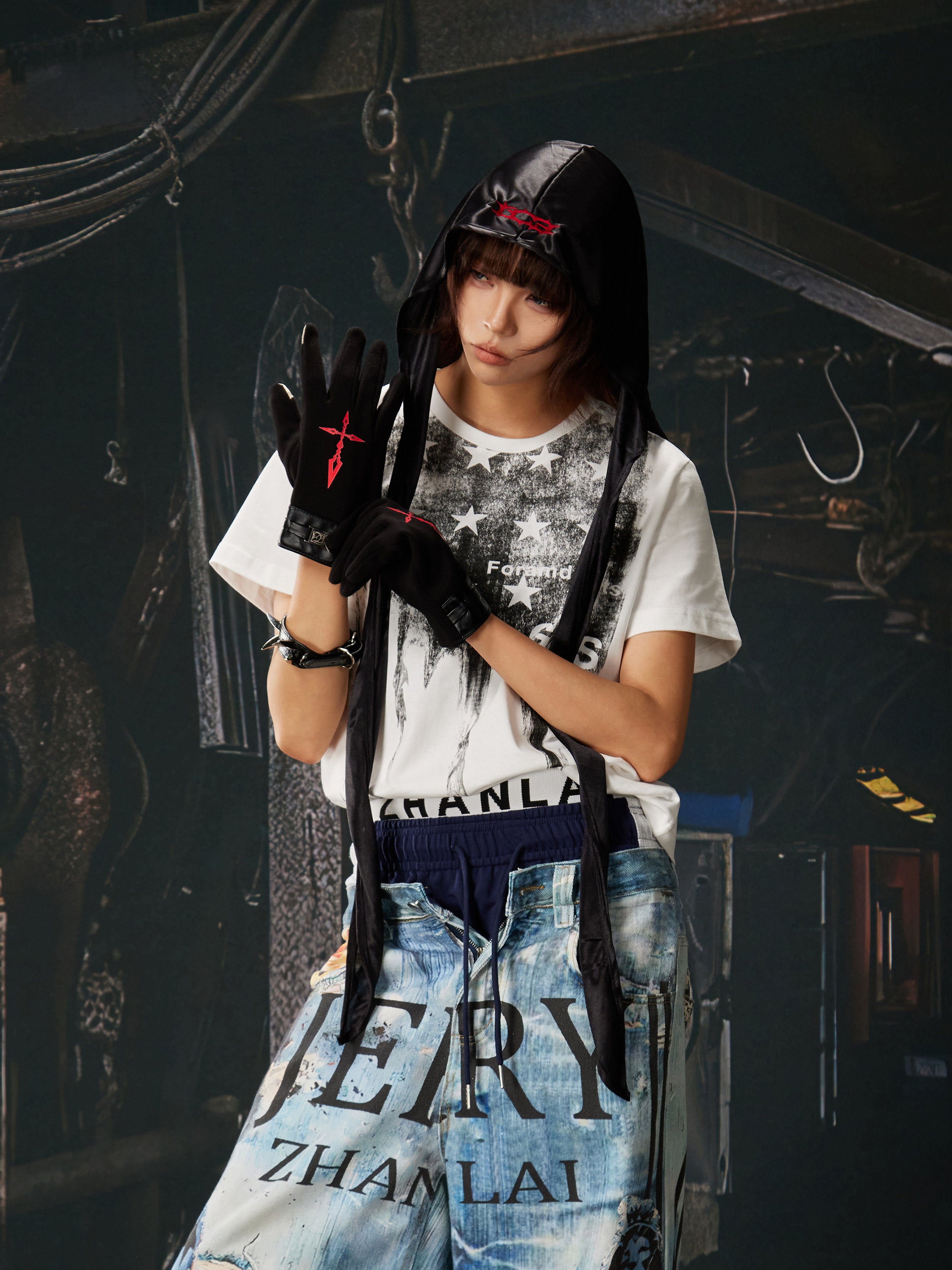 NOMANIAI Jersey short-sleeved printed t-shirt with a fitted design