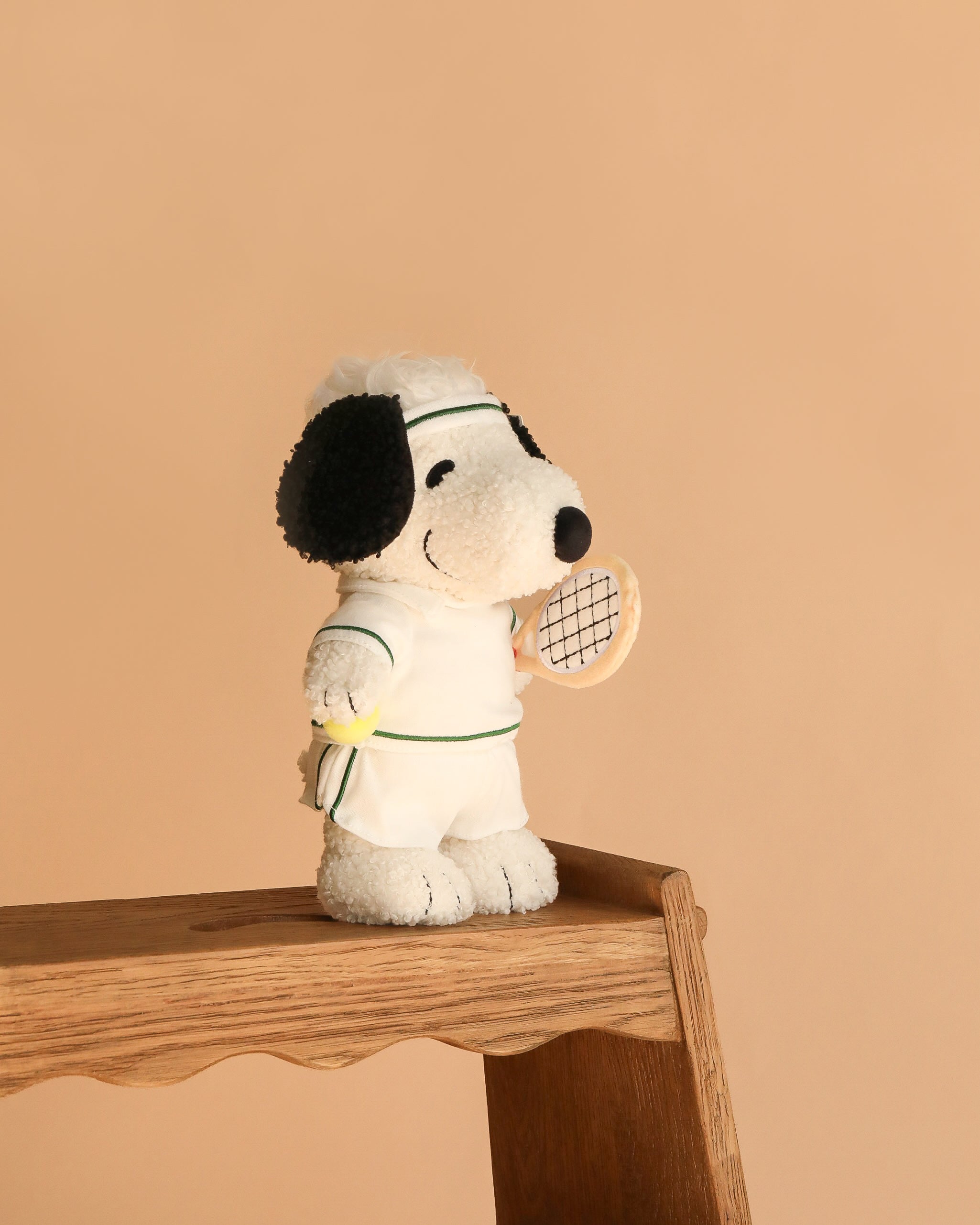 Plush Peanuts Snoopy Tennis