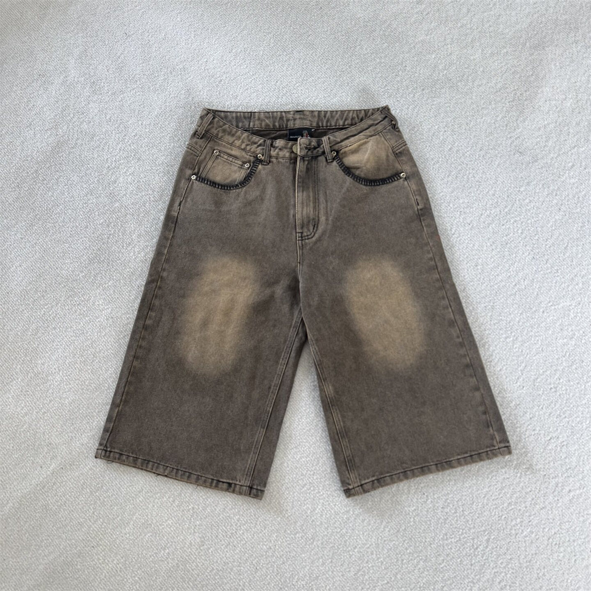 Derschutze Retro Embroidered Loose Denim Shorts