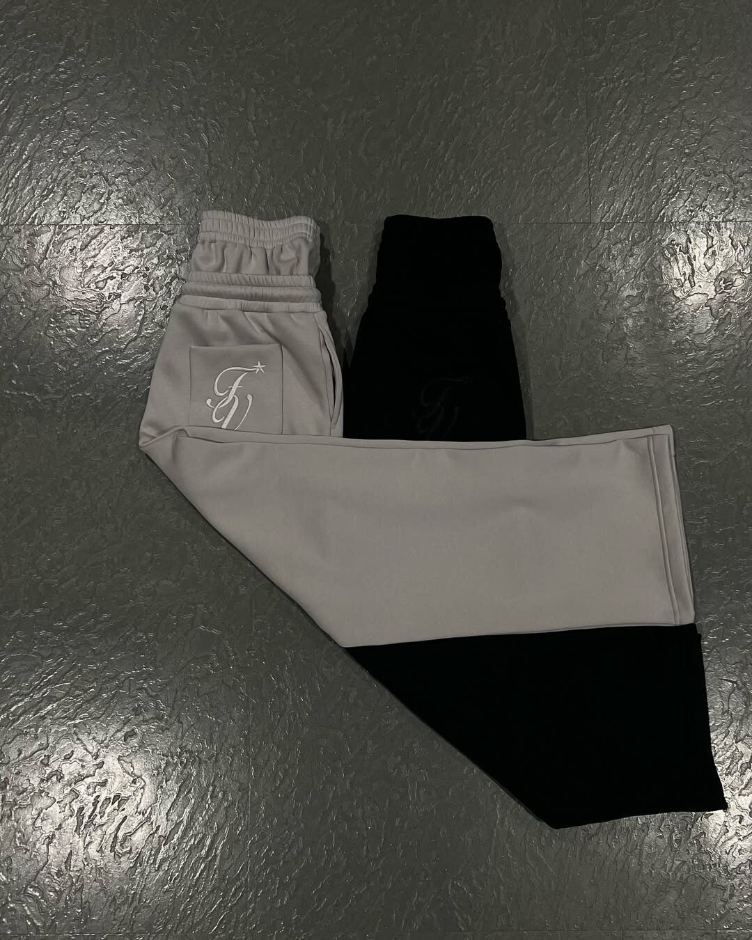 Sweatpants - Streetwear casual folding leggings