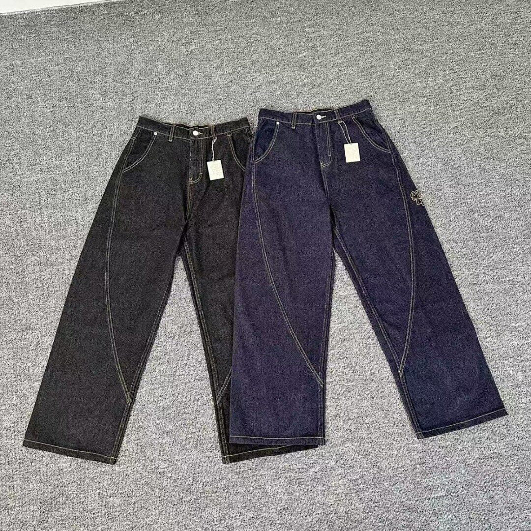 Mertra Jeans' washed and distressed straight jeans