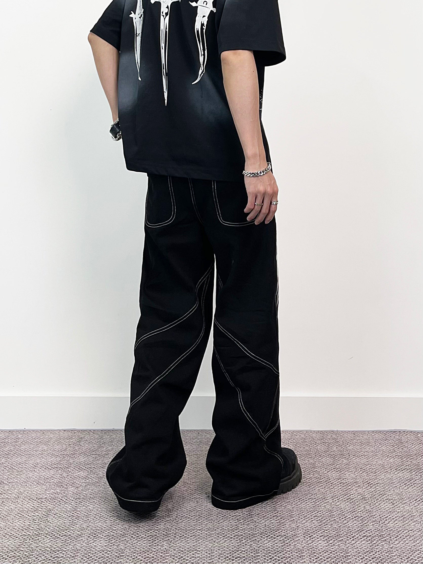 A knife thorn embroidery wide-leg pants