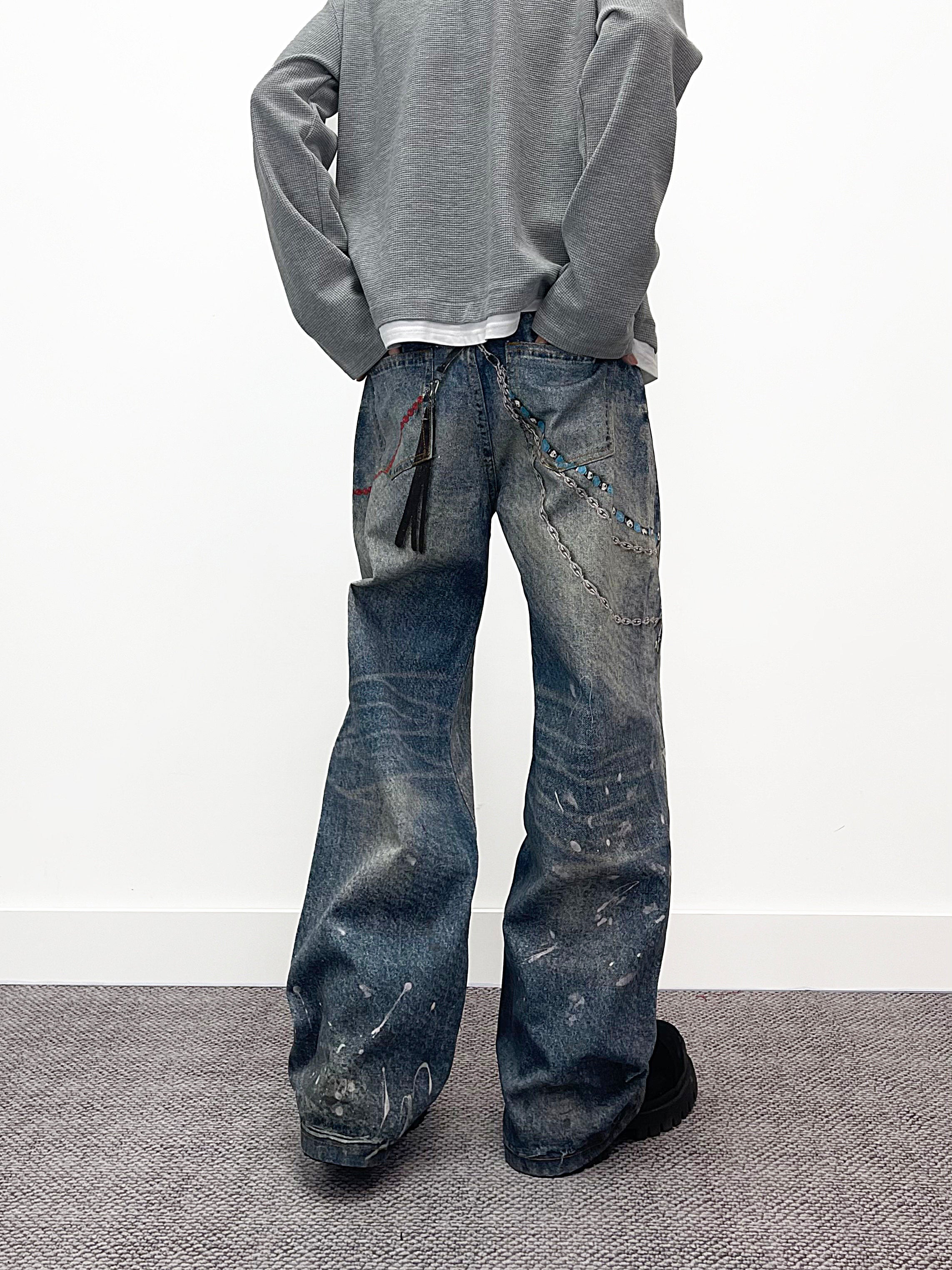 A knife-style inkblot wash for dirty jeans