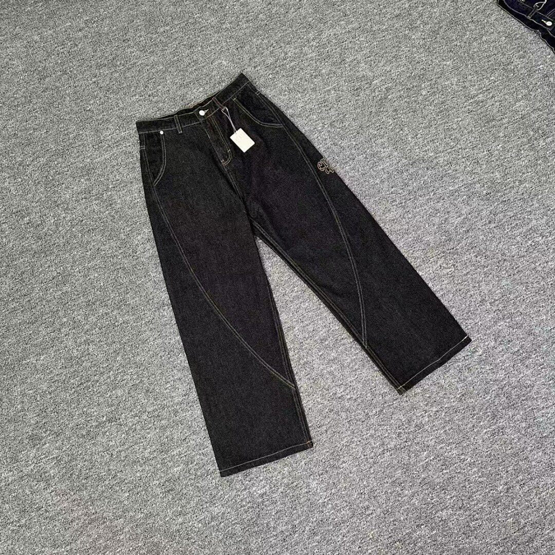 Mertra Jeans' washed and distressed straight jeans