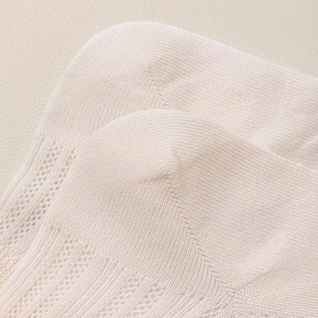 "Breezy Stretch" Ultra-Thin Mesh Quarter Socks