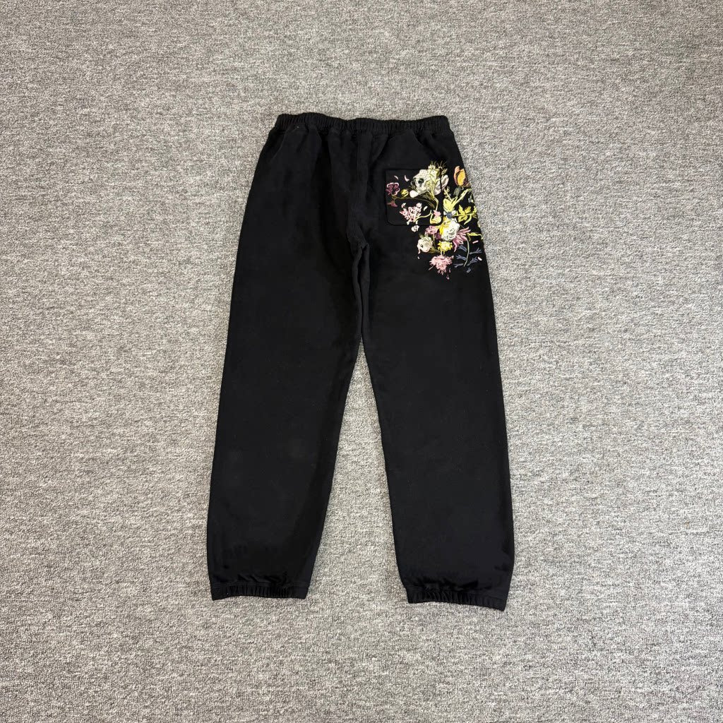 Derschutze Floral Embroidered Fleece Tracksuit Set