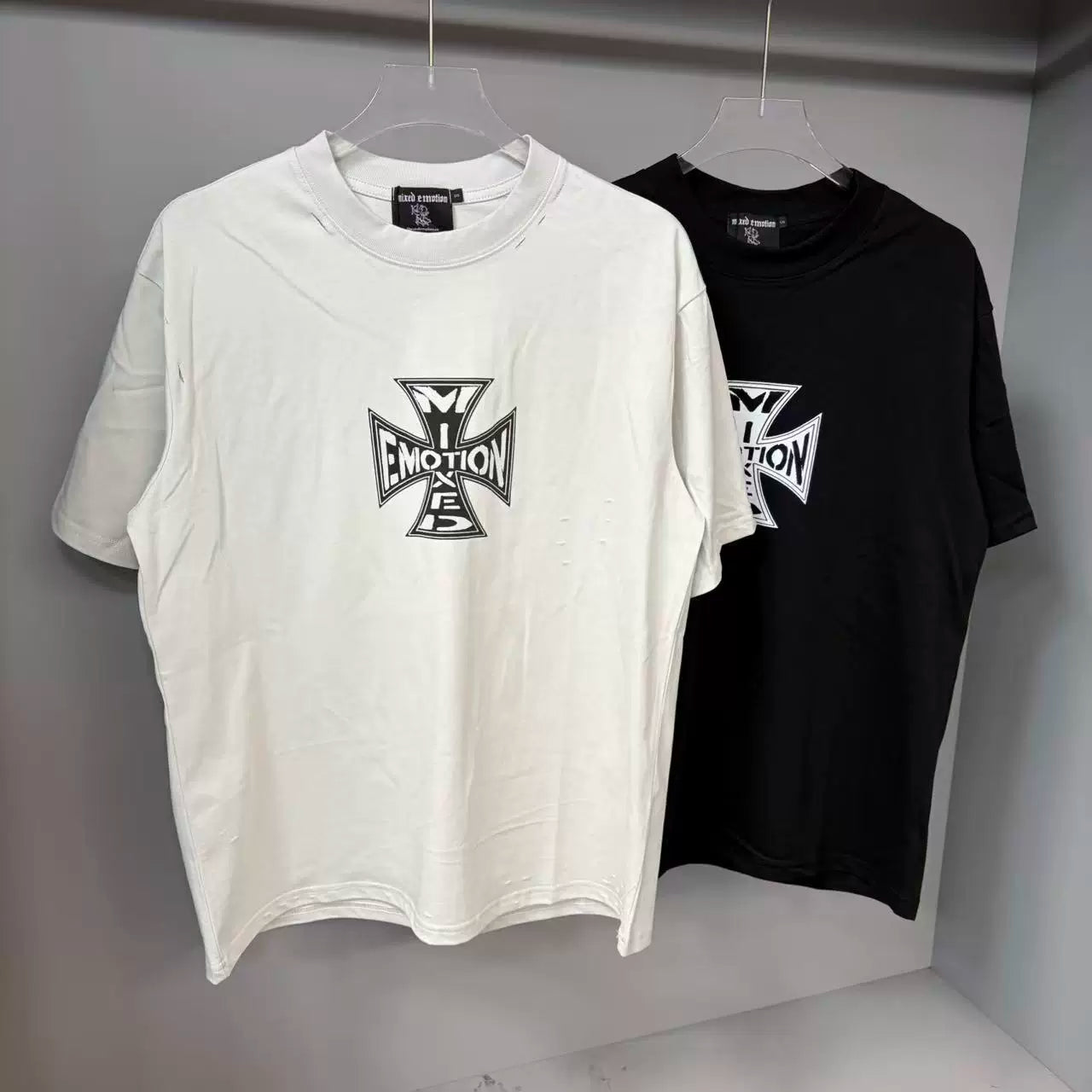 MIXED EMOTION Retro Letter Graphic Cotton Tee