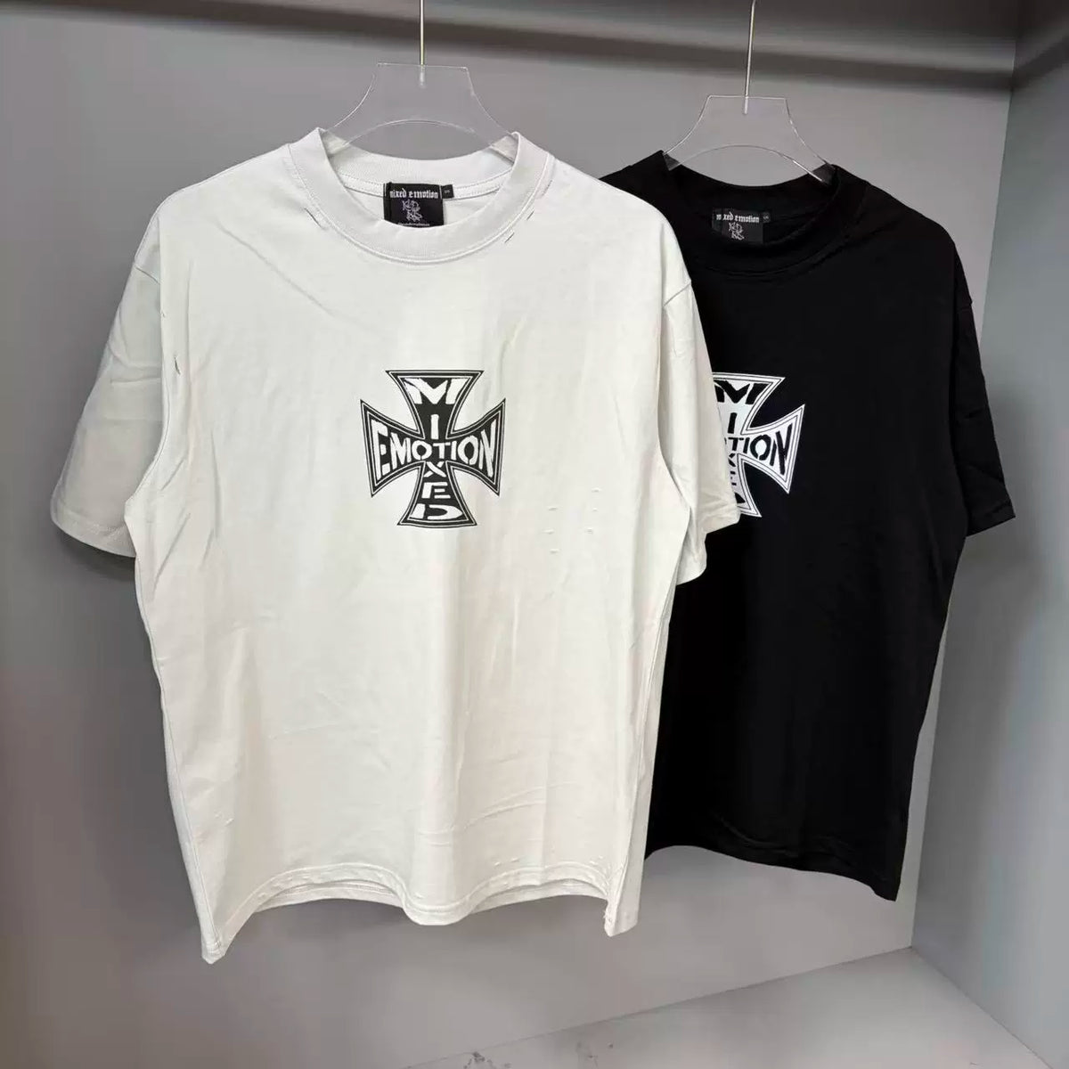 MIXED EMOTION Retro Letter Graphic Cotton Tee