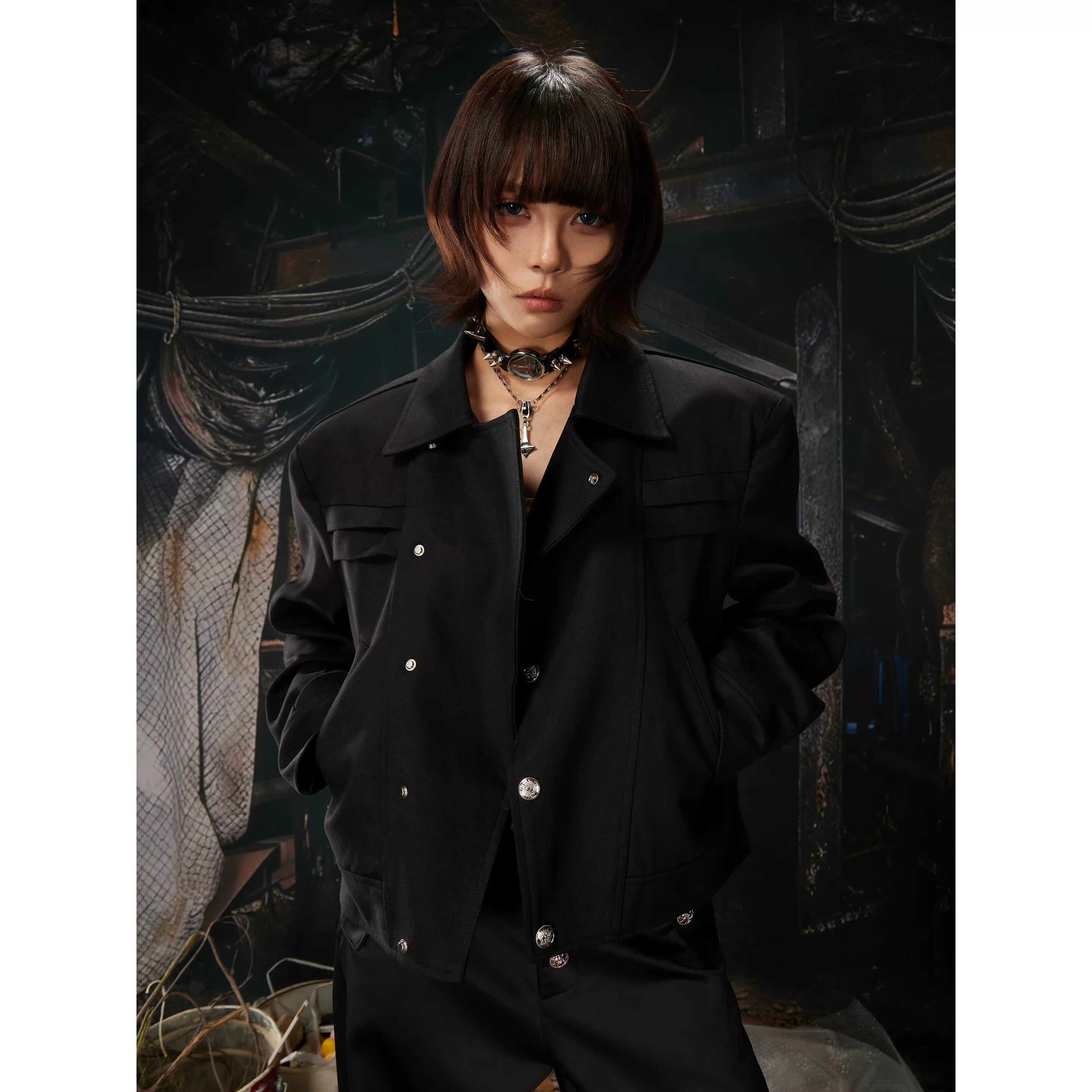 Unmanned Island New Product Pioneer Advanced Deconstruction Slanted Front Collar Metal Buckle Flip Collar Short Jacket Jacket for Men and Women
