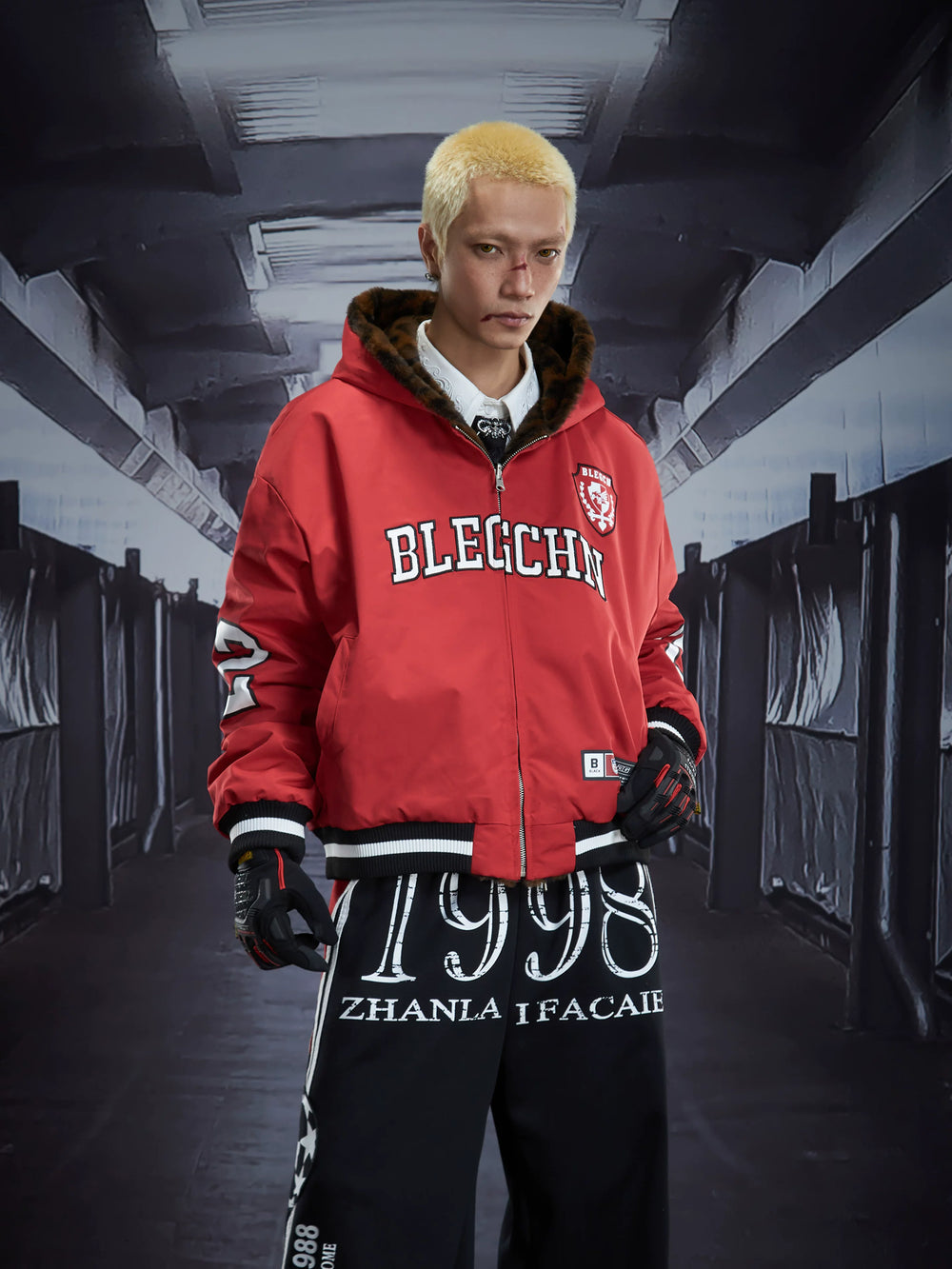Unmanned island, wearing both sides of Zexi wind hooded leopard print fur contrasting loose short jacket jacket for winter