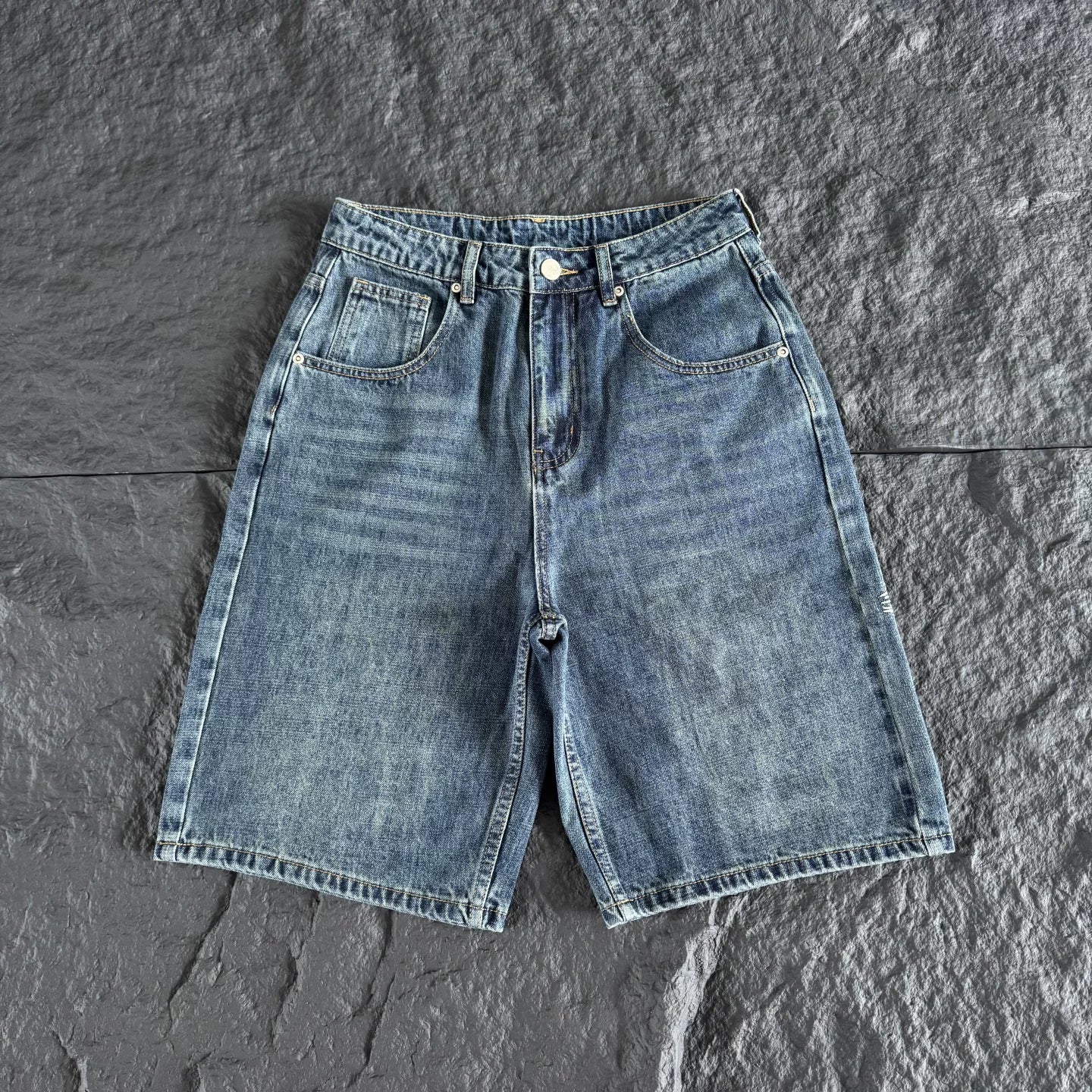 Derchutze Floral Embroidered Loose Denim Shorts