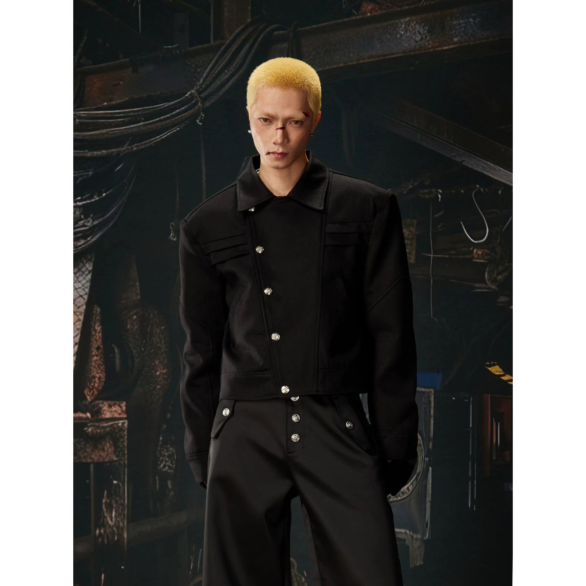 Unmanned Island New Product Pioneer Advanced Deconstruction Slanted Front Collar Metal Buckle Flip Collar Short Jacket Jacket for Men and Women