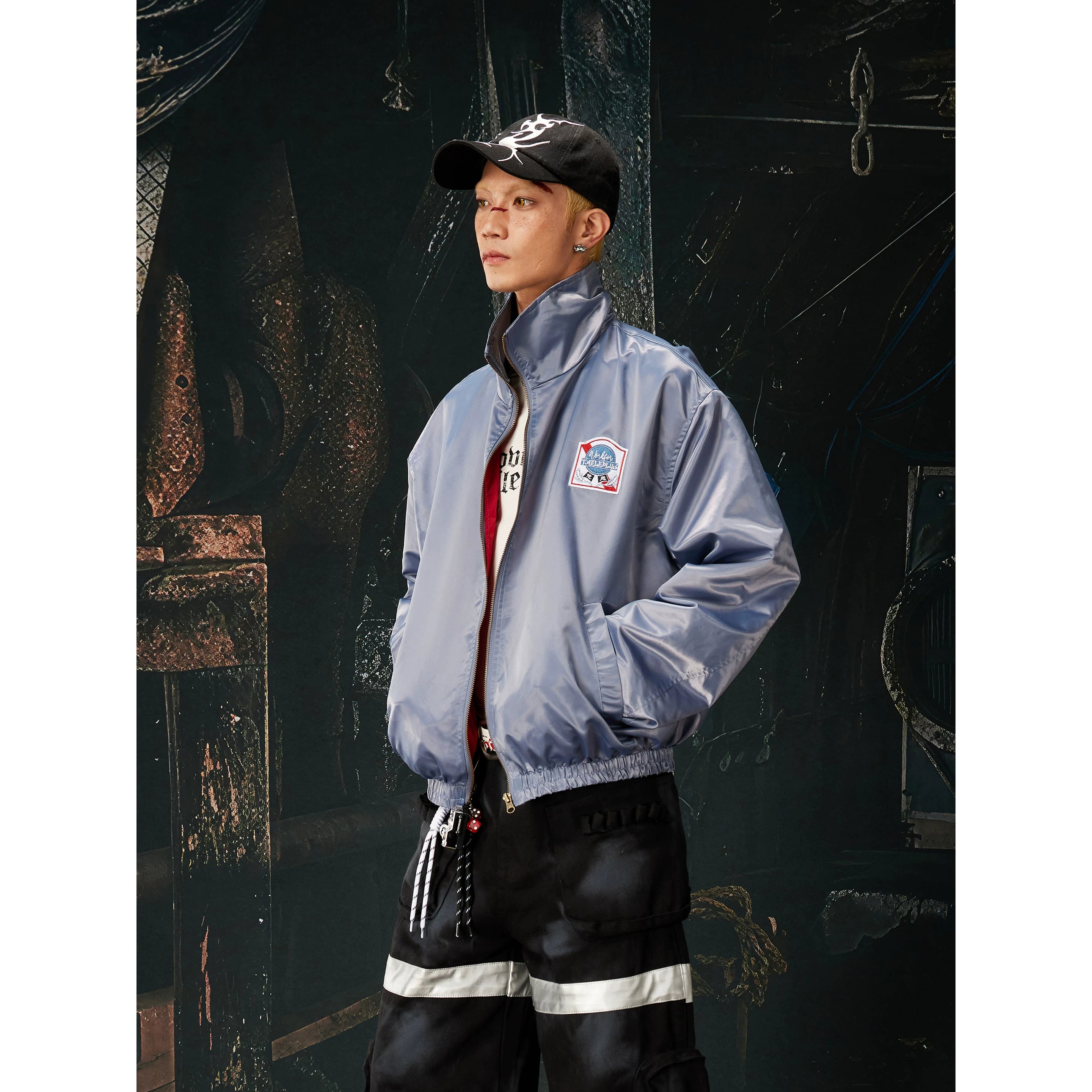 Unmanned Island New Product Bright Surface Light Sense Customized Red Inner Badge Embroidered Stand up Collar Zipper Jacket for Men and Women