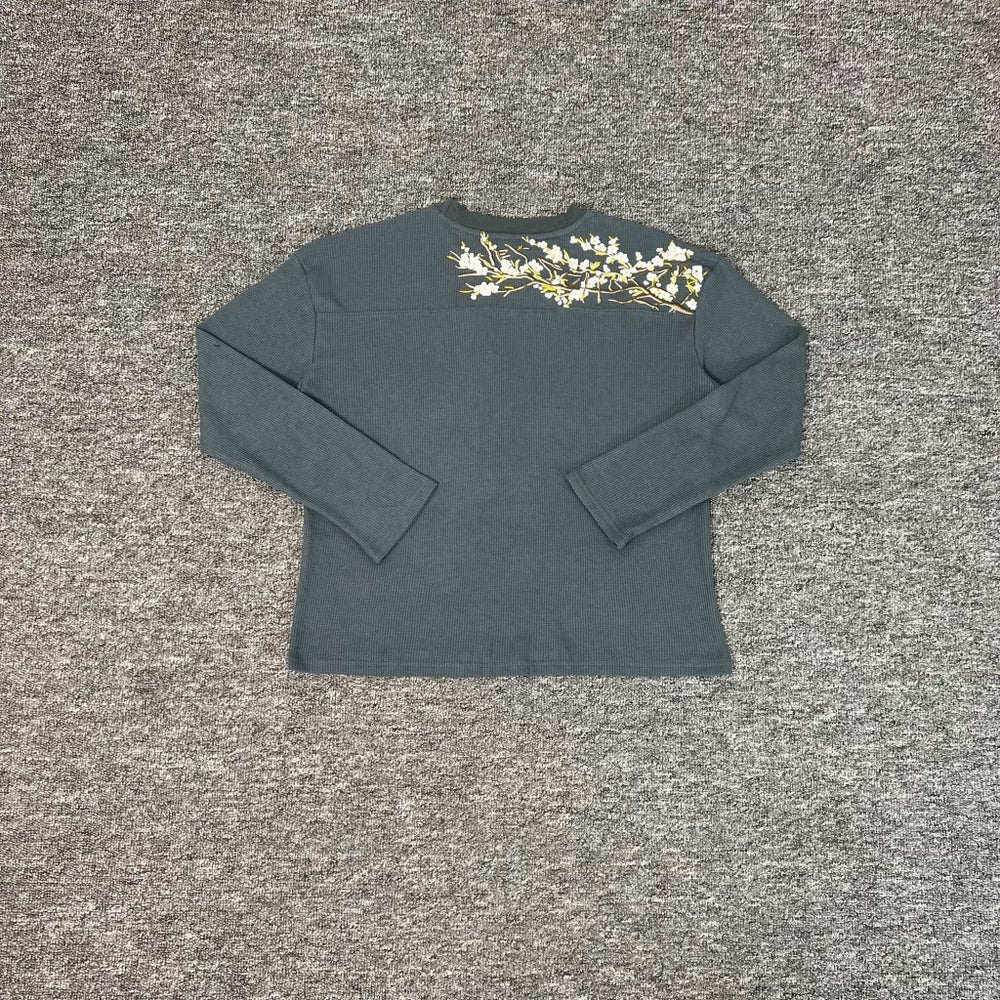 Derschutze Floral Embroidered Waffle Long Sleeve