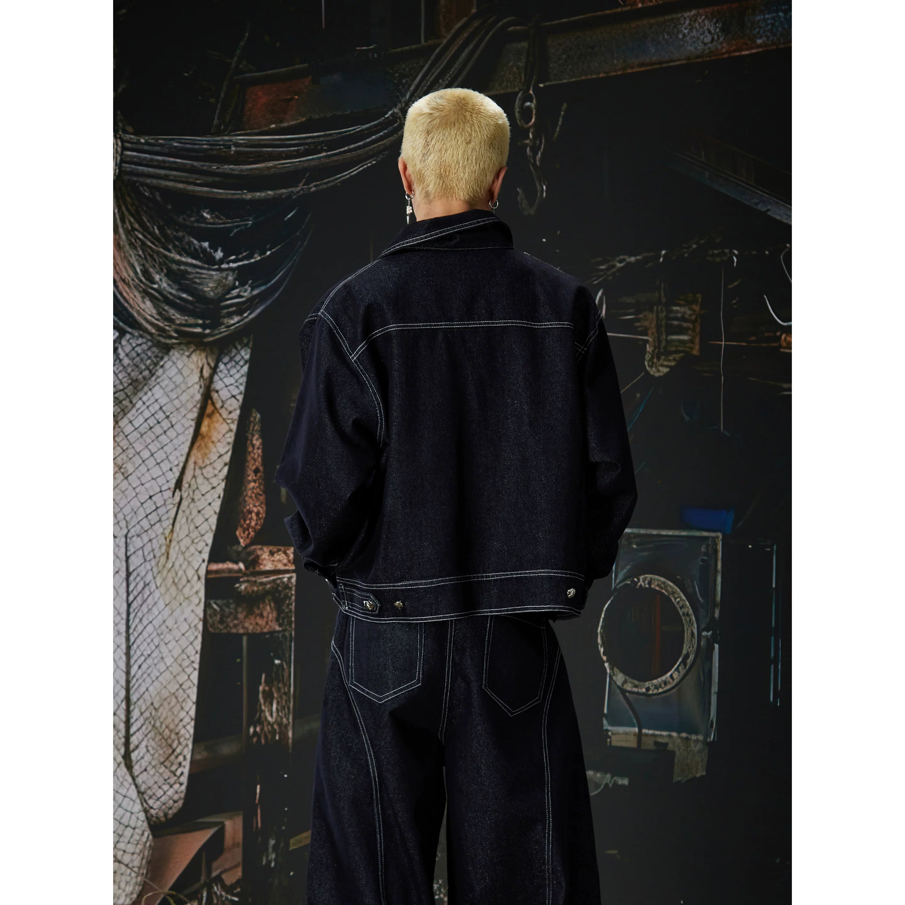 Unmanned Island New Product Simple and Versatile Open Line Custom Metal Buckle Wide Leg Loose Jeans Short Wide Coat