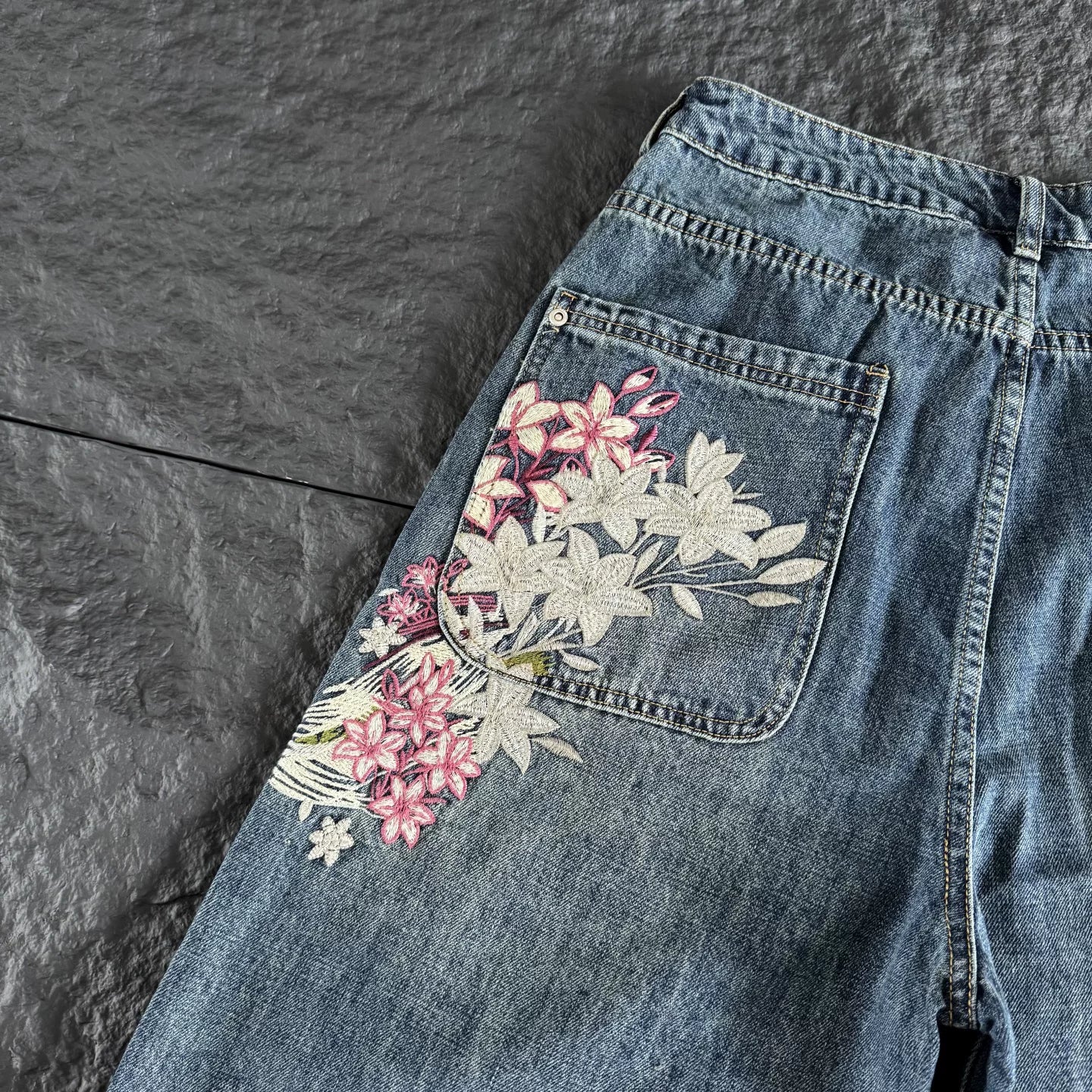 Derchutze Floral Embroidered Loose Denim Shorts
